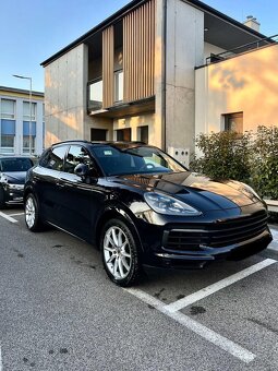 Porsche Cayenne - 2