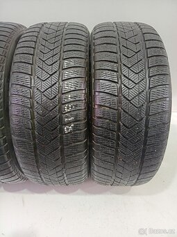 Zimní pneu 225/45/18 Pirelli - 2