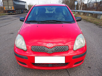 Toyota Yaris 1.0 AUTOMATICKÁ převodovka - 2