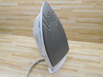 Žehlička napařovací Braun TexStyle5 - 2