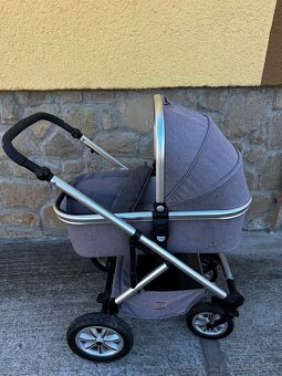 Kočárek s korbičkou - 2