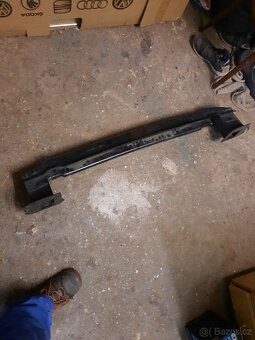 Př výztuha nárazníku Škoda Yeti nepoškozená - 2