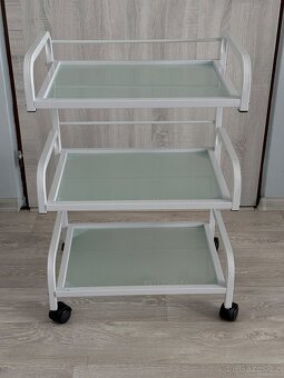 Kosmetický stolek na kolečkách – GIOVANNI - 2