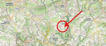 Pole 2 976 m² - 2