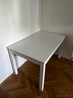 Rozkládací jídelní stůl IKEA - 2
