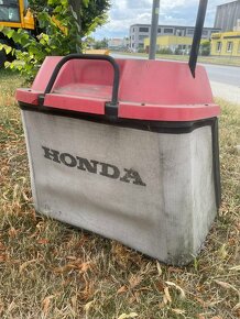 Trakturek zahradni nahradni kos na Honda, Castelgarden - 2