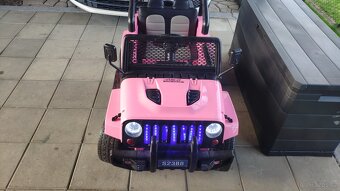 Elektrické autíčko Jeep Raptor 4x4 růžové - 2