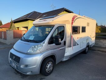 Prodám obytný vůz Roller Team Granduca Garage-plná výbava - 2