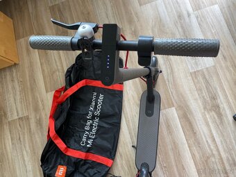 Prodám Xiaomi Mi Electric Scooter Pro - 2