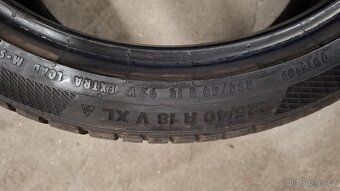 Zimní pneumatiky 225/40/18 - 2
