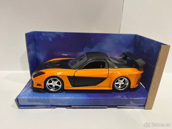 1:32 Han’s Mazda RX-7 Jada toys, ze ságy Rychle a zběsile - 2