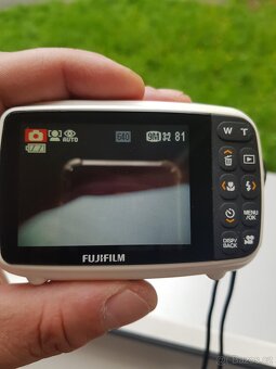 FUJIFILM Z 35 - 2