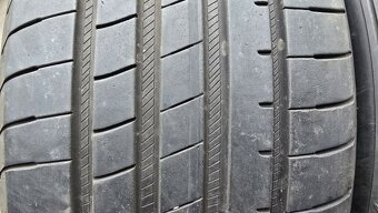 Letní pneu 245/40/19 Good Year - 2
