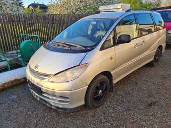 Toyota Previa - 2