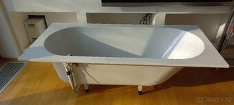 Akrylatova vana Villeroy&Boch - 2
