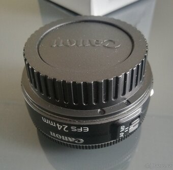 Canon EF-S 24mm f/2,8 STM - 2