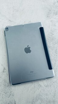 Apple iPad 10,2" Wi-Fi 256GB - vesmírně šedá - 2