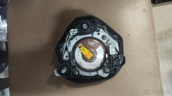 Airbag řidiče Volkswagen golf 8 - 2