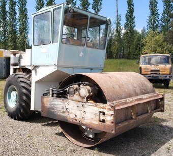 Stavostroj VV111 r.v.1987 - 2
