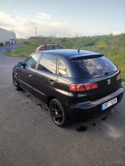 Seat Ibiza 1.4 16V, 74kw, sport - 2