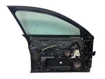 Levé přední dveře černá metalíza LZ9Y Audi A6 4F r.v. 2009 - 2