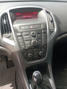 Opel Astra - 2