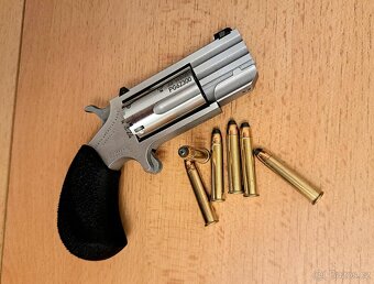 REVOLVER MODEL PUG-D, NAA 22M - 2