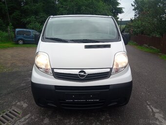 Opel Vivaro - 2