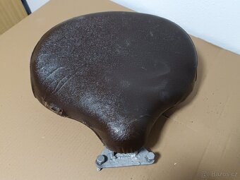 Tandemové sedlo Jawa pérák původní hnědé - 2
