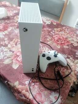 Microsoft Xbox Series S 500 GB - 2