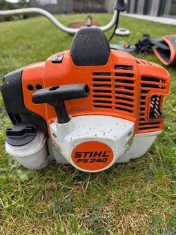 Křovinořez Stihl FS 240 - 2