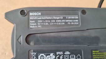 Autonabíječka Bosch - 2