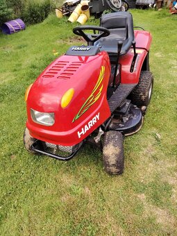 Zahradní traktor - 2