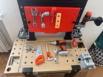 Detsky pracovni stul black & decker - 2