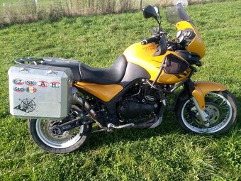 Triumph Tiger 855i - 2