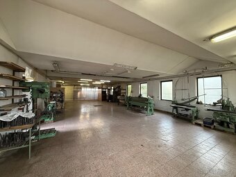 Pronájem dílny 220 m2 v Kopřivnici - 2