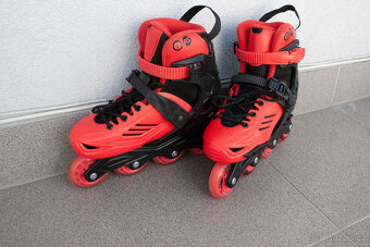 kolečkové brusle Powerslide Khaan jr ltd velikost 35-38 - 2