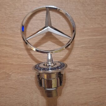 Mercedes emblém Hvězda na masku A2108800186 - 2