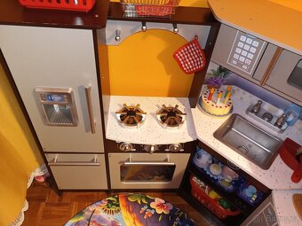 Dětská dřevěná kuchyňka - 2