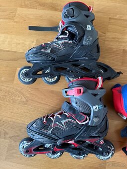 Dětské kolečkové brusle nastavitelné 35-38 vc. Chráničů - 2