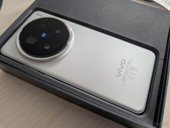 Vivo X200 PRO koupený 16.10.25 na Alze - 2