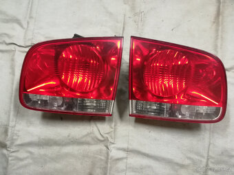 Světla zadní na VW Touareg I-6L - 2