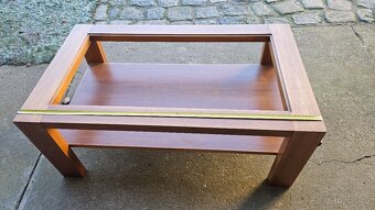 Prodám konferenční stolek - 2