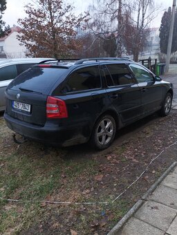 Octavia 1.6 85Kw - 2