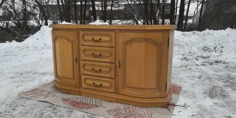 Masivní světlá komoda - 2