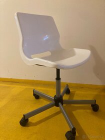 otočná židle - 2