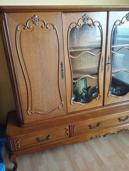 Starožitná obývací stěna - 2