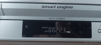 VIDEOREKORDÉR SONY SLV-SE720 - 2