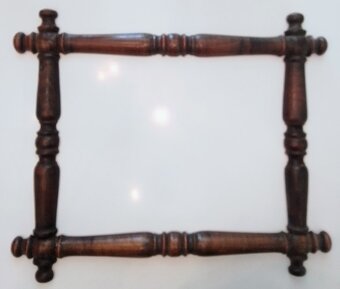 STAROŽITNÝ DŘEVĚNÝ RÁM - 2