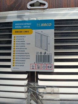 Nerezvá mřížka 300/300 - 2